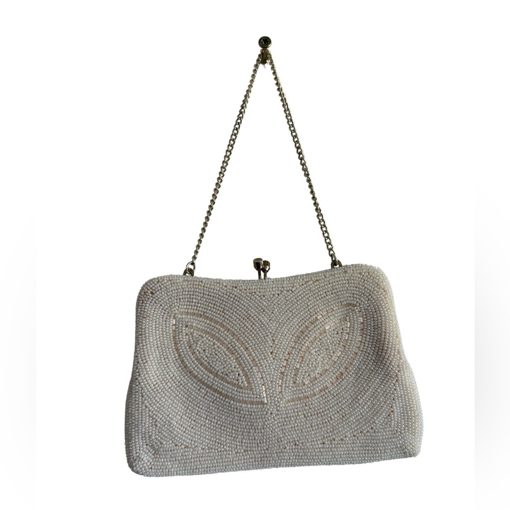 Old Money Vintage clutch beaded wallet in color cream‎